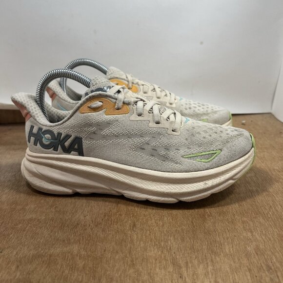 Hoka One One Clifton 9 Women Size 6.5 Running Shoes Sneakers - Picture 1 of 9
